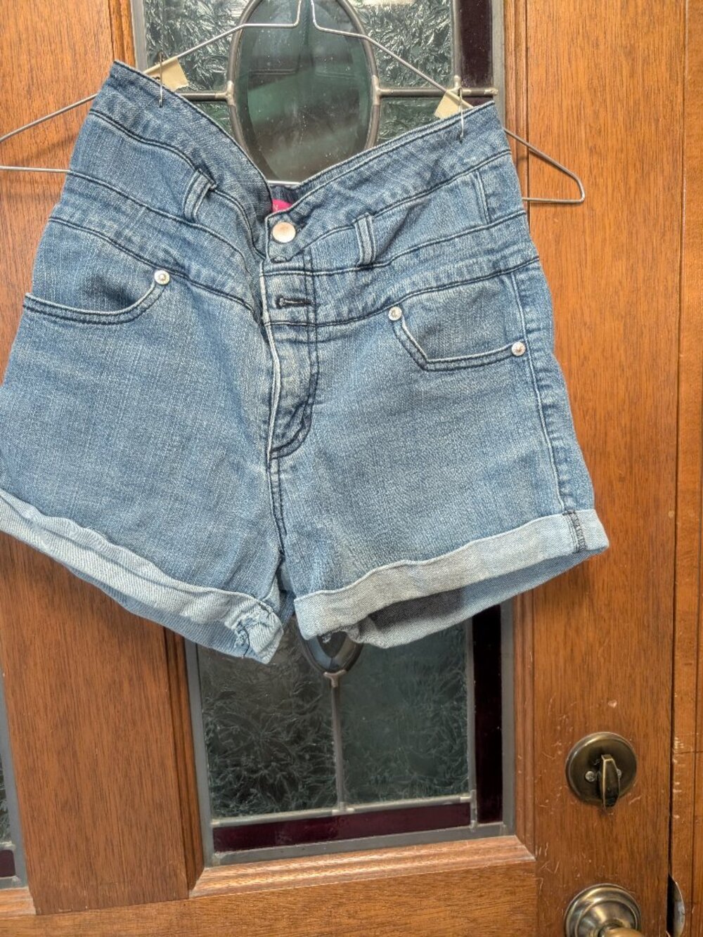 Juniors high-rise, cuffed jean shorts; size 7